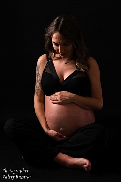 Студійна зйомка в Ірпені, фотосесія у студії м. Ірпінь. Фотосесія вагітної